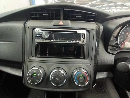 TOYOTA COROLLA AXIO 2021