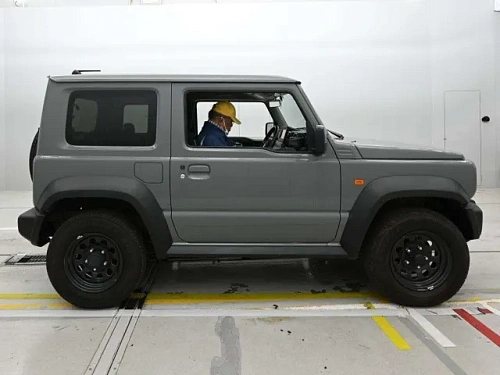 SUZUKI JIMNY SIERRA 2023